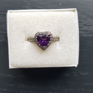 Purple heart diamond ring